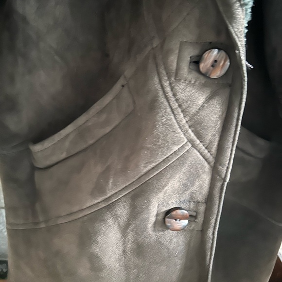 Unique sheepskin coat - Picture 4 of 6